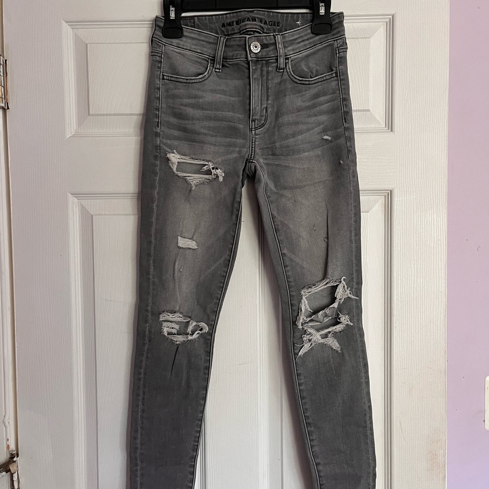 American Eagle Outfitters Gray Skinny Distressed Jeggings